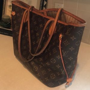Louis Vuitton Neverfull